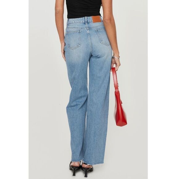 Princess Polly Henesey High Waist Straight Wide‎ Leg Jeans, Size 10, Light, NWT - Picture 3 of 5
